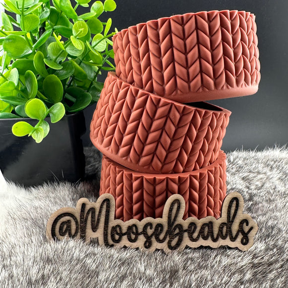 Chestnut Cable Knit Sweater Silicone Boots for Tumblers EXCLUSIVE