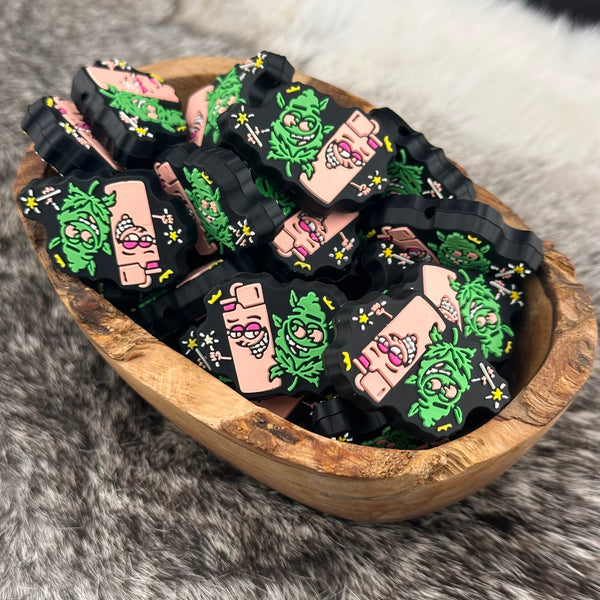 52099CEB-6276-459C-9776-