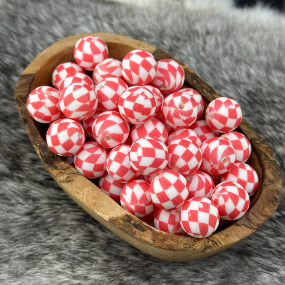 15-187 Hot Pink & White Checkered 15mm Silicone Bead (Murphy & Co/Moosebeads Exclusive)