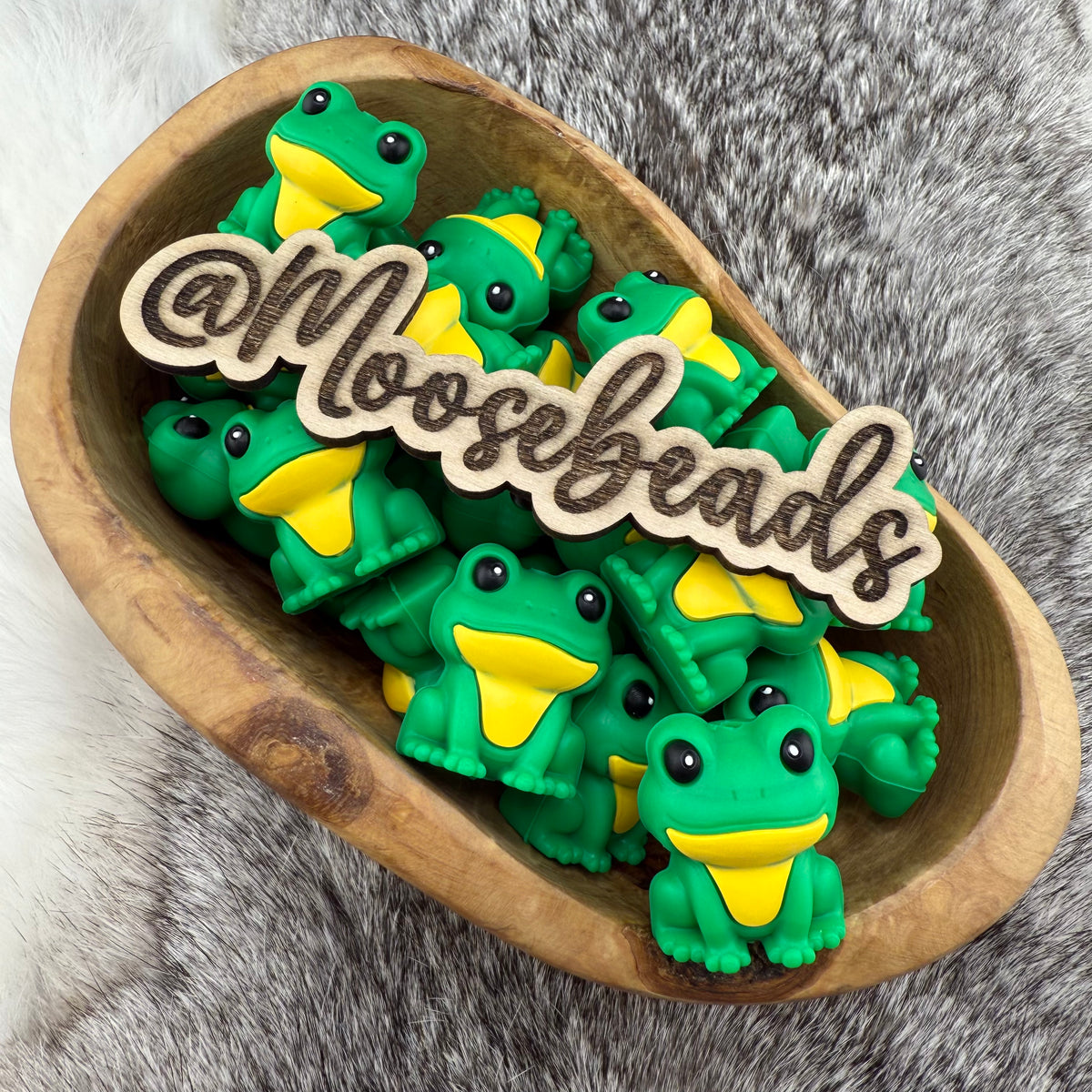 S-1252 Freddy the 3D Frog Silicone EXCLUSIVE – Platinum Moose Beads and ...