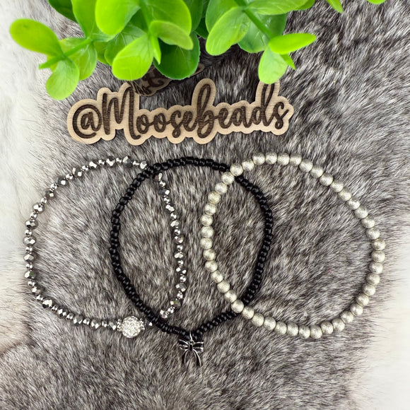 STACK #21 Black and Silver w/ Bow Charm (3 Strings)