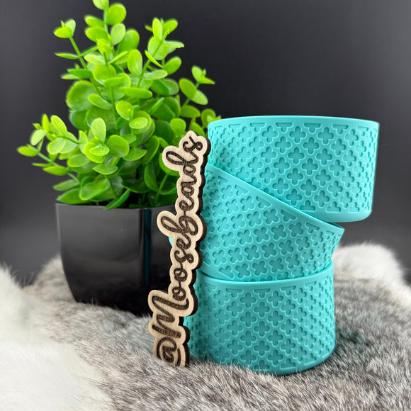 TB-46 Turquoise Inlay Quatrefoil Silicone Tumbler Boot EXCLUSIVE