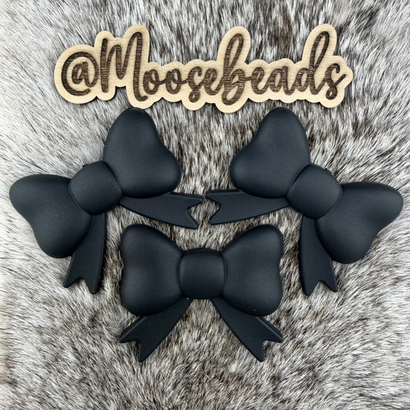 JUMBO-18 Black JUMBO Bow w/ Tails Silicone Focal EXCLUSIVE