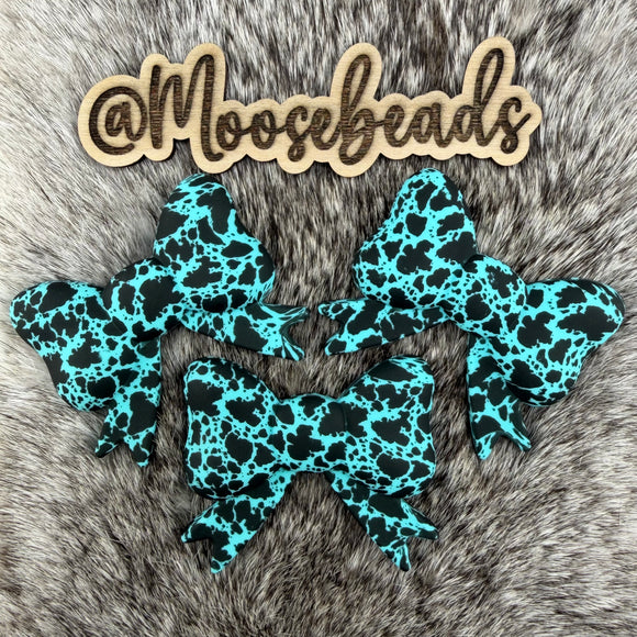 JUMBO-17 Turquoise Cowhide JUMBO Bow w/ Tails Silicone Focal EXCLUSIVE